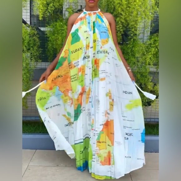 Colorful Map Print Maxi Dress - Picture 3 of 3